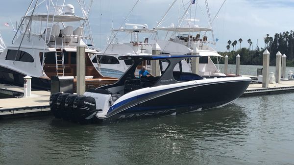 Mystic Powerboats M4200
