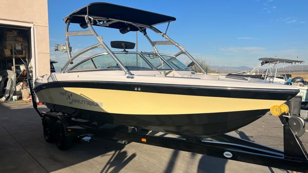 Correct Craft Nautique 236