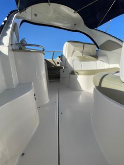 Sea Ray 310 Sundancer image