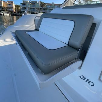 Sea Ray 310 Sundancer image