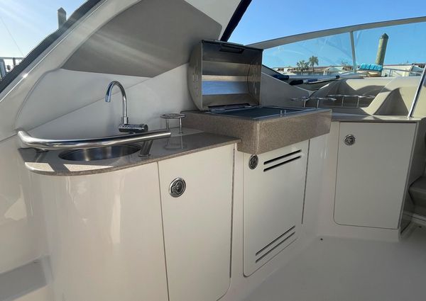 Sea Ray 310 Sundancer image