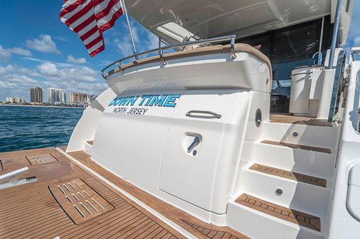 Sea Ray L650 Flybridge image