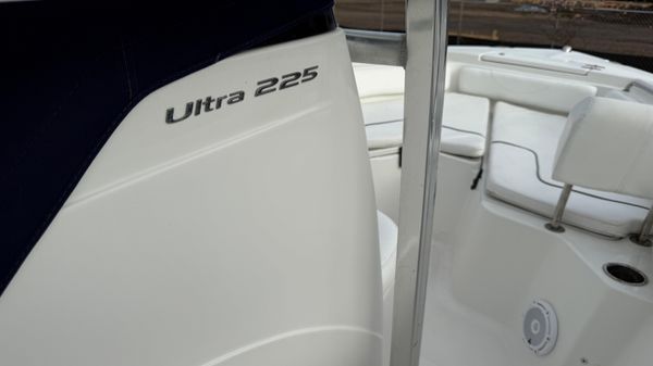 Sea-hunt ULTRA-225 image