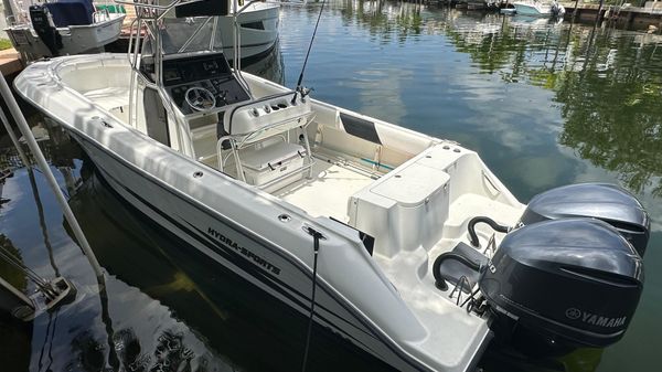 Hydra-Sports 2796 Vector