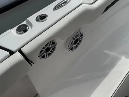 Tidewater 320-CC-ADVENTURE image