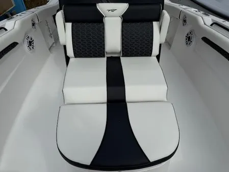 Tidewater 320-CC-ADVENTURE image