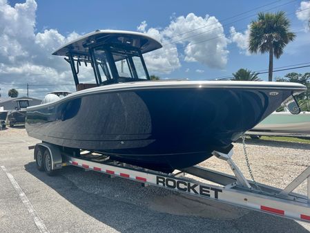 Robalo R270 image