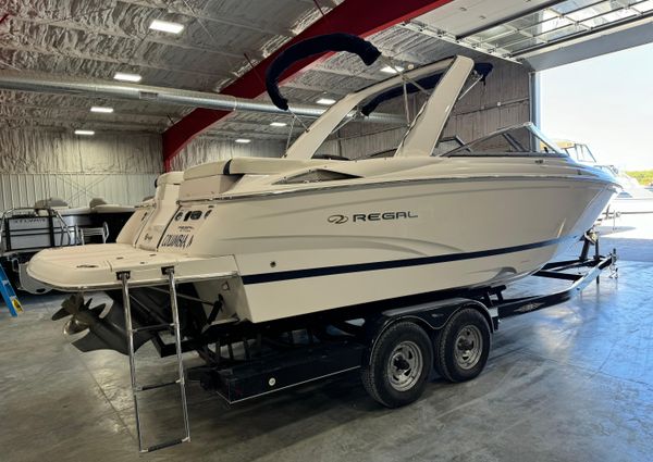 Regal 2700-BOWRIDER image