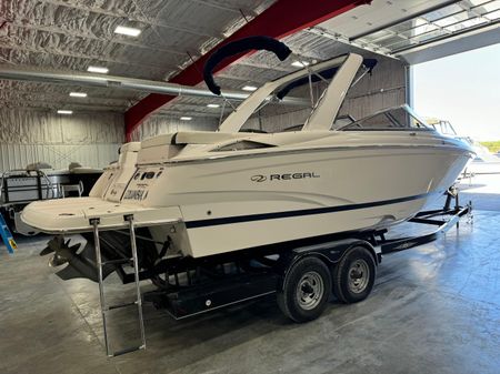 Regal 2700-BOWRIDER image