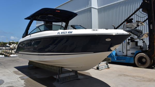 Sea Ray SLX 280 