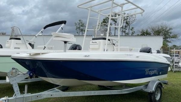 Bayliner Trophy T18 BAY 