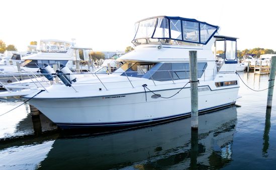 Carver 370 Motor Yacht image