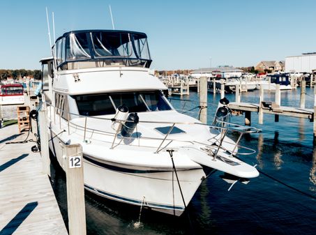 Carver 370 Motor Yacht image