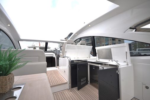 Fairline Targa 48 Open image