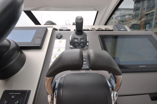 Fairline Targa 48 Open image