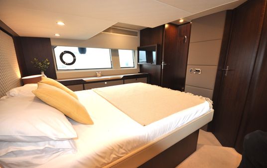 Fairline Targa 48 Open image