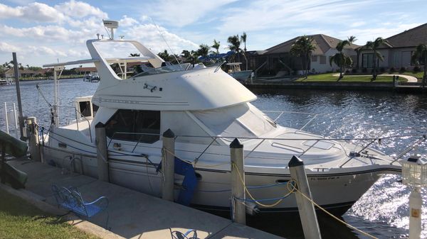 Bayliner 4087 Aft Cabin Motoryacht 
