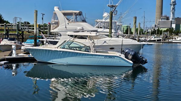 Cobia 280 Dual Console 