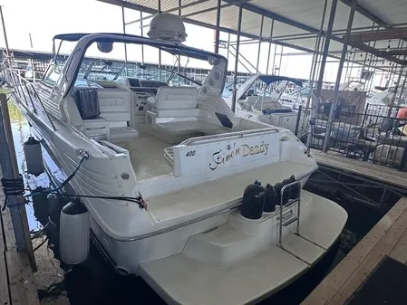 Sea Ray 400 Express Cruiser 