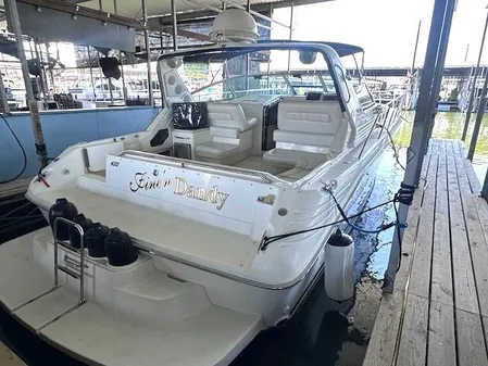 Sea Ray 400 Express Cruiser image