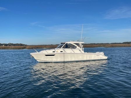 Pursuit OS 325 Offshore image