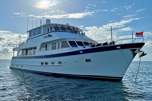 Outer Reef Yachts 860 DBMY image