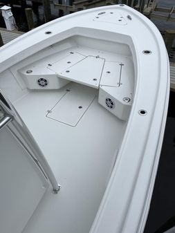 Pair-customs 27-CENTER-CONSOLE image