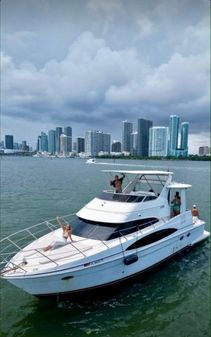 Carver 444-COCKPIT-MOTOR-YACHT image