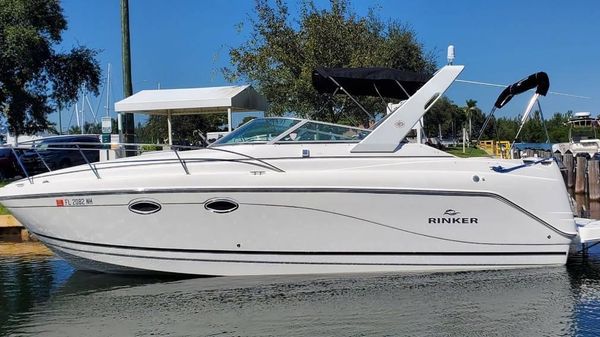 Rinker 270 Express Cruiser 