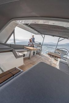 Beneteau OCEANIS-YACHT-60 image