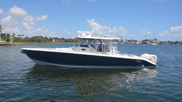 Pursuit S408