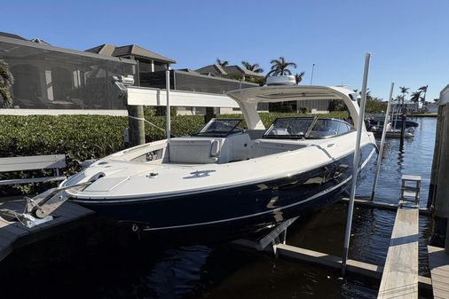 Sea Ray 350 SLX OB image