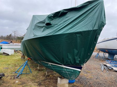 Hubert Johnson Sea Skiff with Flybridge image