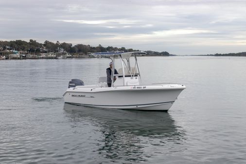 Sea Hunt Triton 210 image