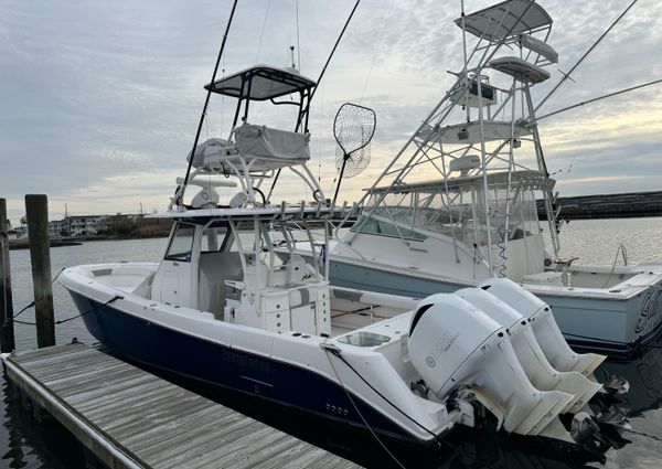 Everglades 355 Center Console image