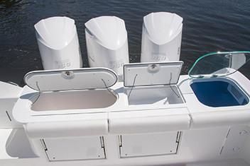 Everglades 355 Center Console image