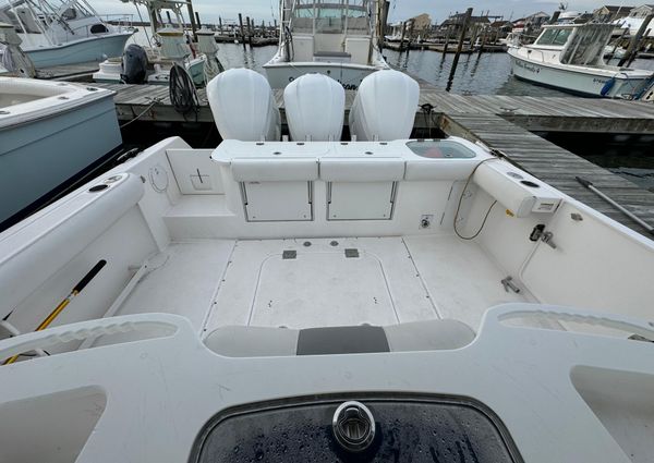 Everglades 355 Center Console image