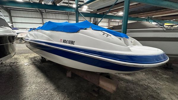 Donzi 234 Sport Deck