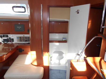 Beneteau Oceanis 46 image