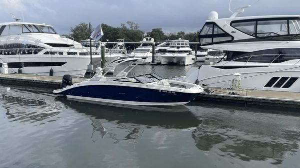 Sea Ray 270 SDX-OB 