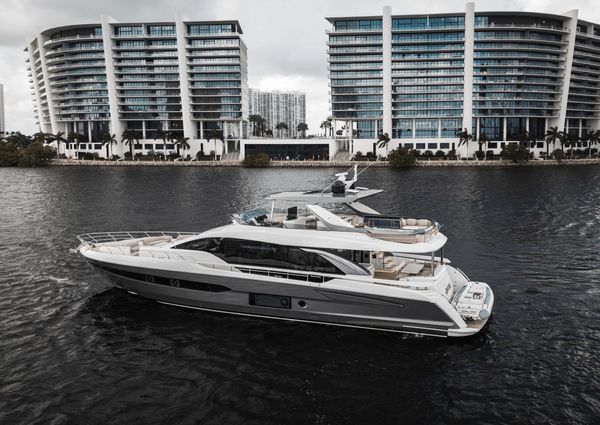 Azimut 78 FLY image