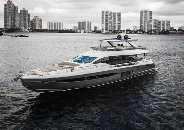 Azimut 78 FLY image