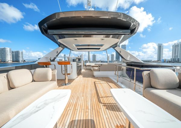 Azimut 78 FLY image