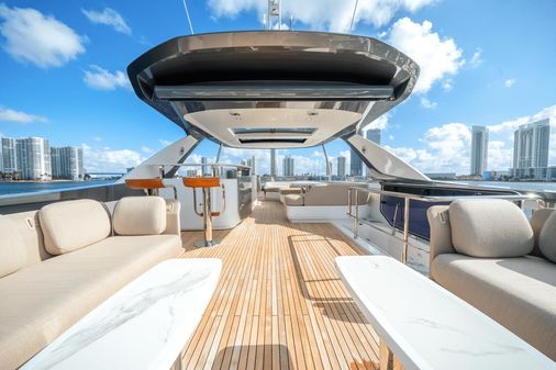 Azimut 78 FLY image