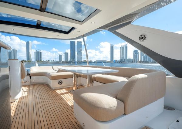 Azimut 78 FLY image