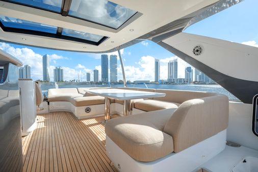 Azimut 78 FLY image