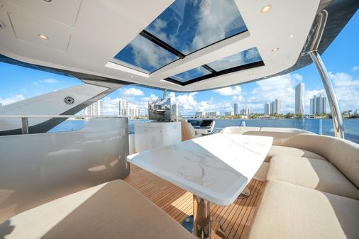 Azimut 78 FLY image