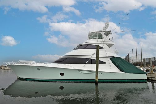 Viking 80 Enclosed Skybridge image