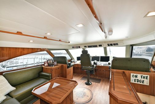 Viking 80 Enclosed Skybridge image