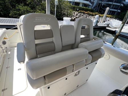 Boston Whaler 330 Outrage image